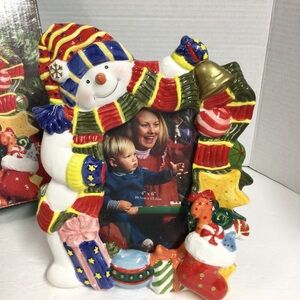 Signature Home Collection VTG Festive Snowman 4”x6” Picture Frame - Multicolor